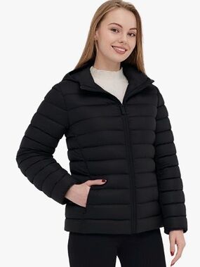 Classic Women's Black Packable Puffer Jacket with Zip Front